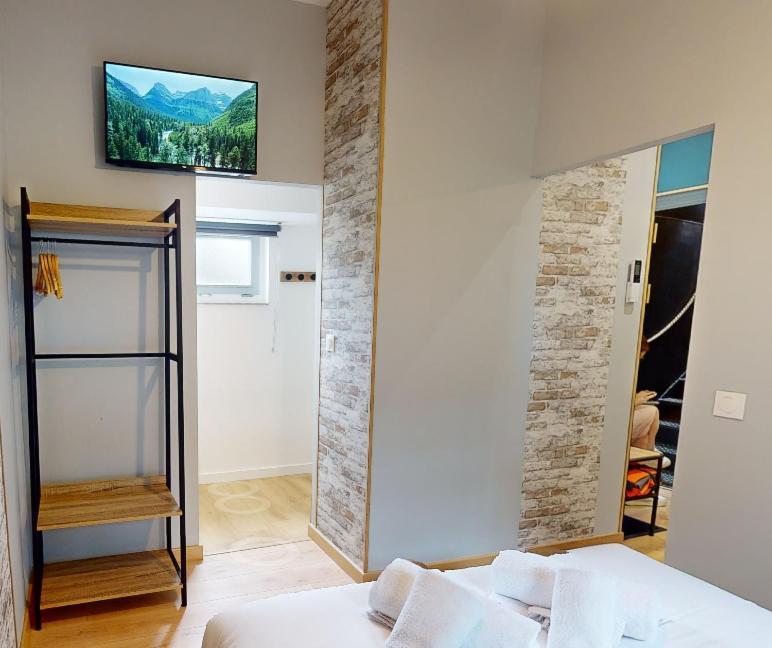 La Peniche De Fabrice Avec Jacuzzi Privatif Διαμέρισμα Στρασβούργο Δωμάτιο φωτογραφία
